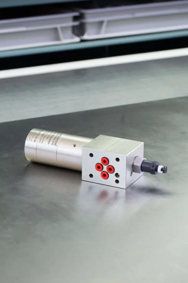 MiniBOOSTER Hydraulic Intensifier HC38-25.0-A