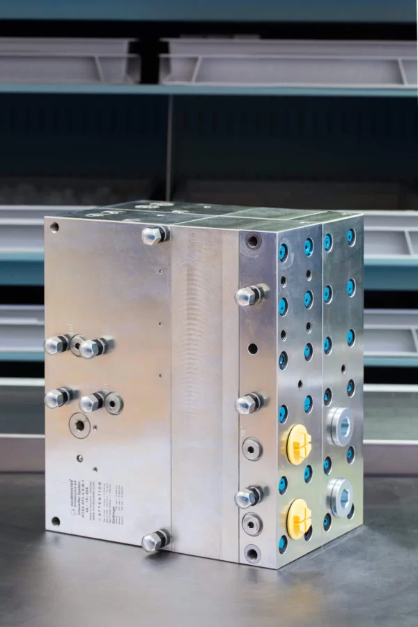 MiniBOOSTER Hydraulic Intensifier HC63-013-1.2-B-1